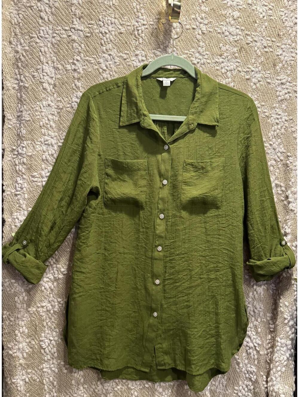 Cato Est. 1946 Olive green long-sleeve shirt with buttons size L